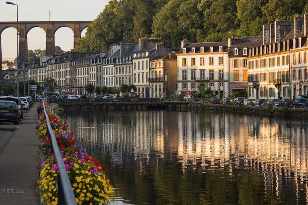Logement Entier 50 M² Proche Centre Ville Morlaix Buitenkant foto